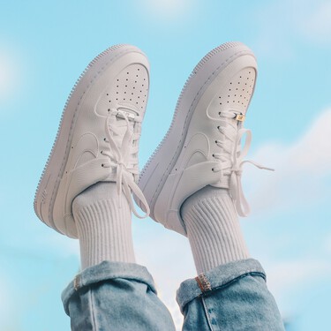 Nike se adelanta al Hot Sale y aquí seleccionamos las mejores zapatillas deportivas a mitad de precio para llevar con todos tus looks 